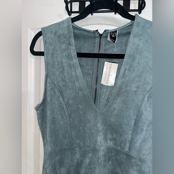 Windsor Tight V-Neck Suede Dress in Teal Blue NWT — L - Picture 2 of 4